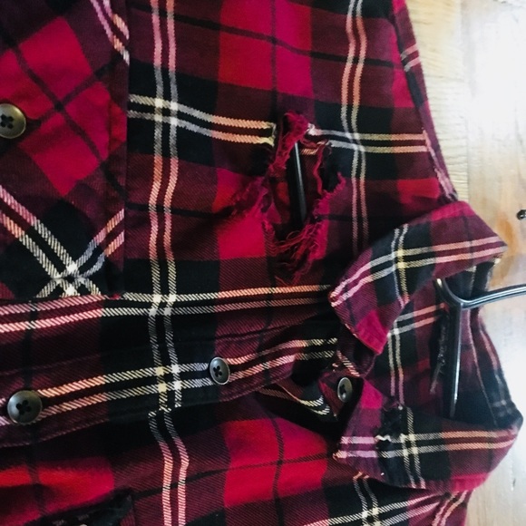 Distressed Flannel - Picture 3 of 5